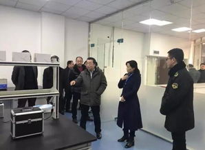 重庆渝中区政府区长调研西三街水产市场