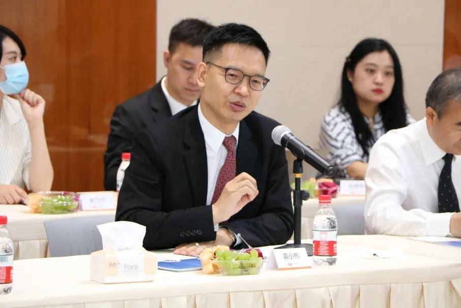 重庆仲裁委赴中豪律师集团考察调研